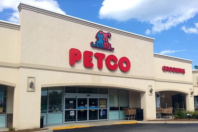 Can You Return Dog Food to Petco? 2026 Guide & FAQ