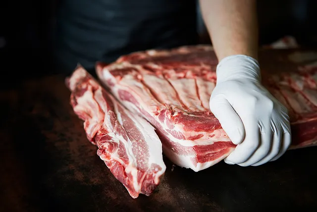 Can Dogs Eat Ribs? Vet-Verified Nutrition Facts & Precautions