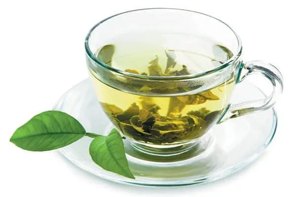 Green tea. Photography by ©NatalyaTerr | Getty Images.