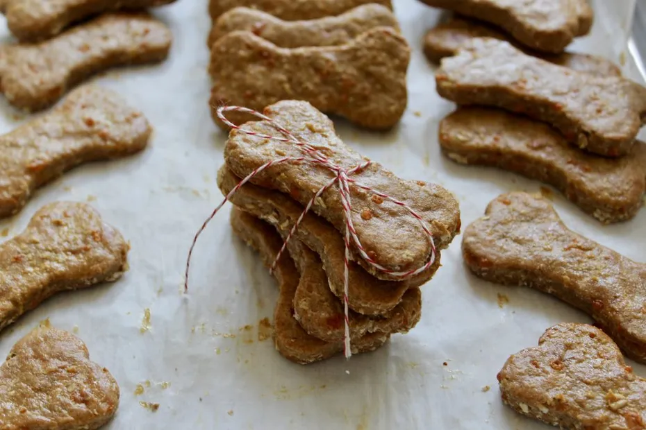 Yogurt and Cheddar Dog Biscuits