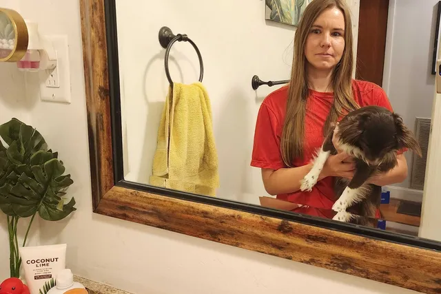 Penny Ignores Her Reflection: Is She Weird, or Is This Normal?