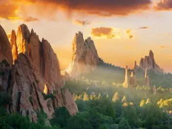 Are Dogs Allowed at Garden of the Gods? 2026 Update