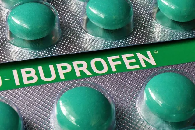 Can You Give Dogs Ibuprofen? Vet-Reviewed Facts & FAQ