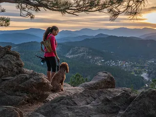 10 Original Gifts for Hikers With Dogs in 2026