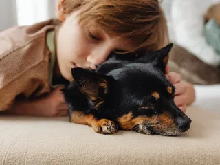 Helping Children Cope With the Death of a Dog: 6 Caring Ways