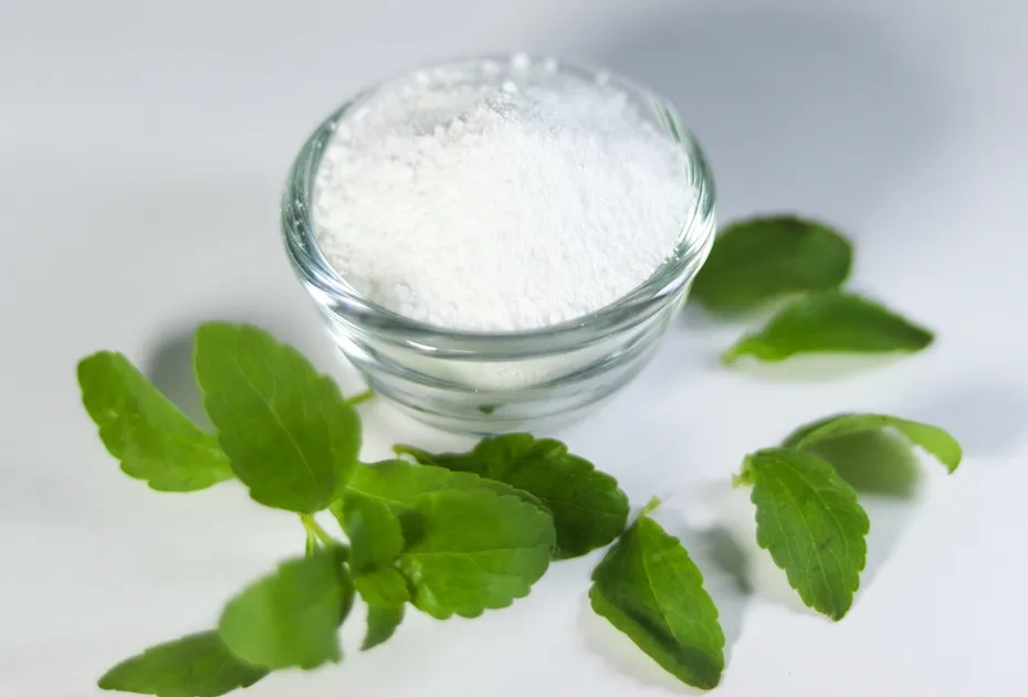 stevia leaves and powder