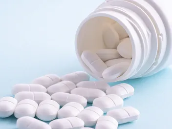 Previcox For Dogs: Our Vet Explains the Uses & Side Effects
