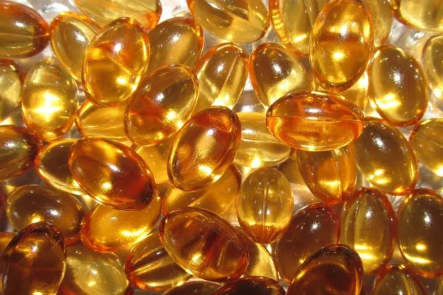 Do Dogs Need Vitamin E? Vet-Verified Benefits & Risks