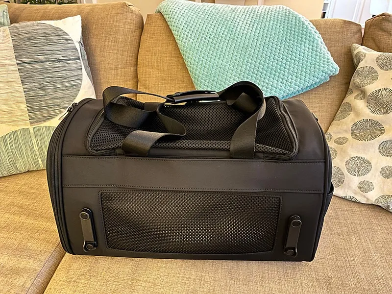 away's pet carrier in black