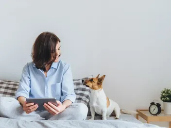 Do Dogs Like Baby Talk? Vet-Approved Facts & FAQ