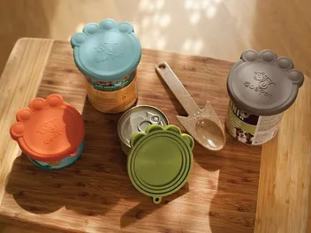 7 Best Dog Food Can Lids in 2026 - Reviews & Top Picks