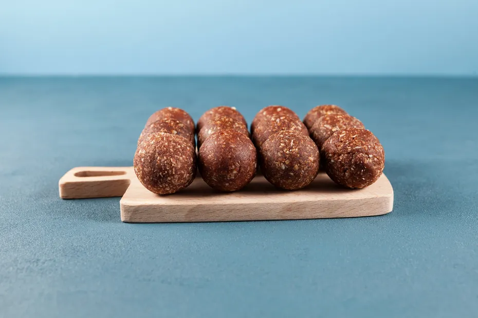 Carob Peanut Butter Balls - Dogster Recipe