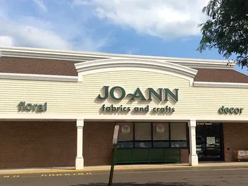 Are Dogs Allowed in Joann Fabrics? (Updated in 2026)