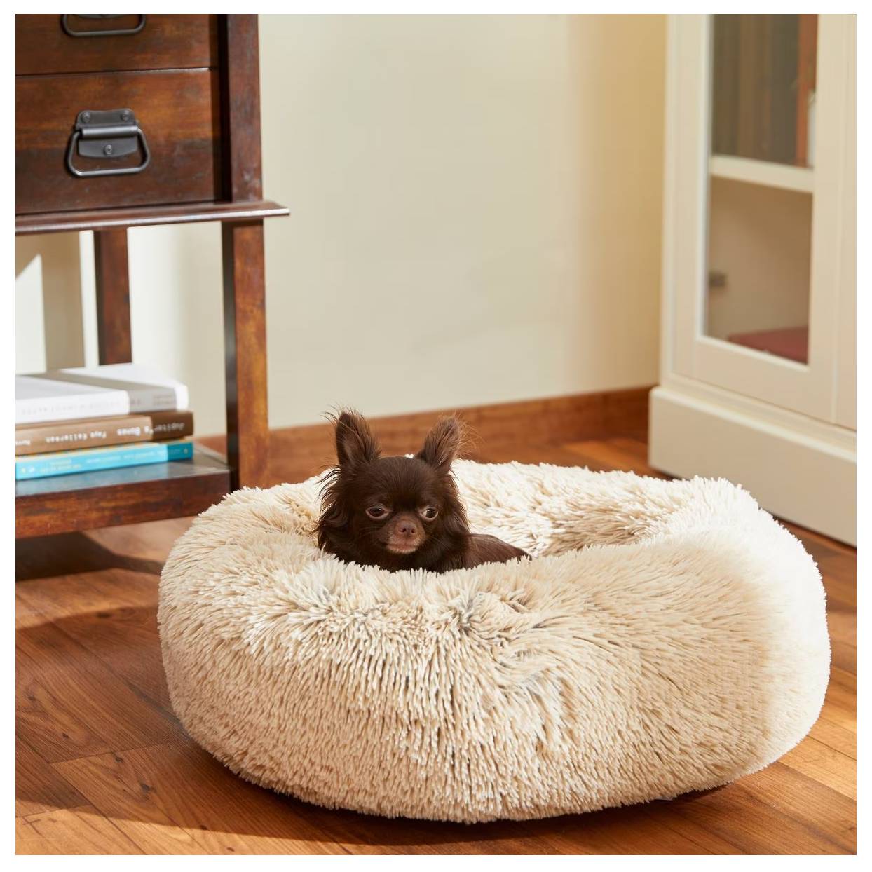 Frisco Eyelash Cat & Dog Bolster Bed