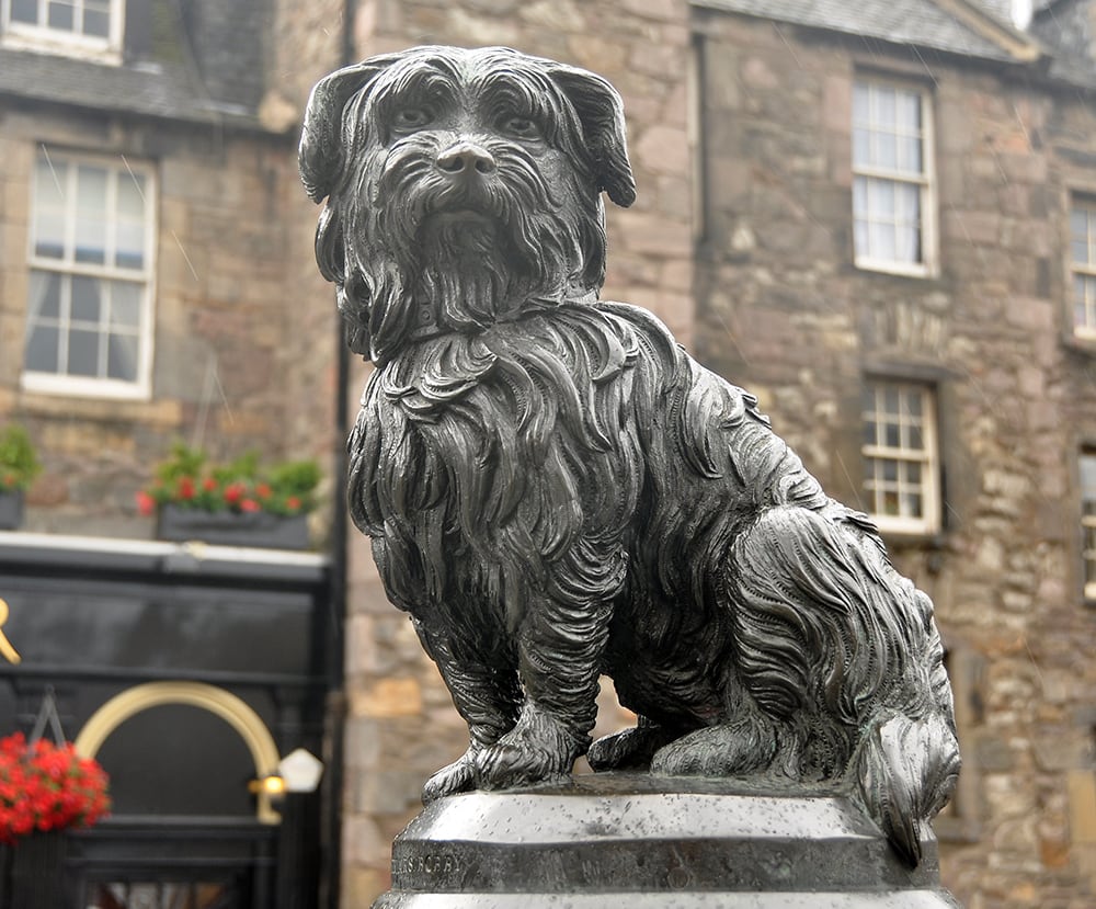 Greyfriars Bobby statue