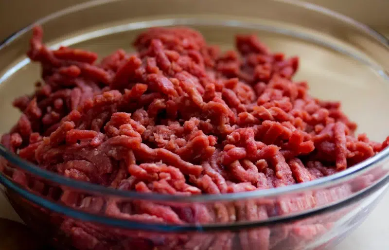 How to Boil or Cook Ground Beef for Dogs: Vet-Approved Recipes & Tips