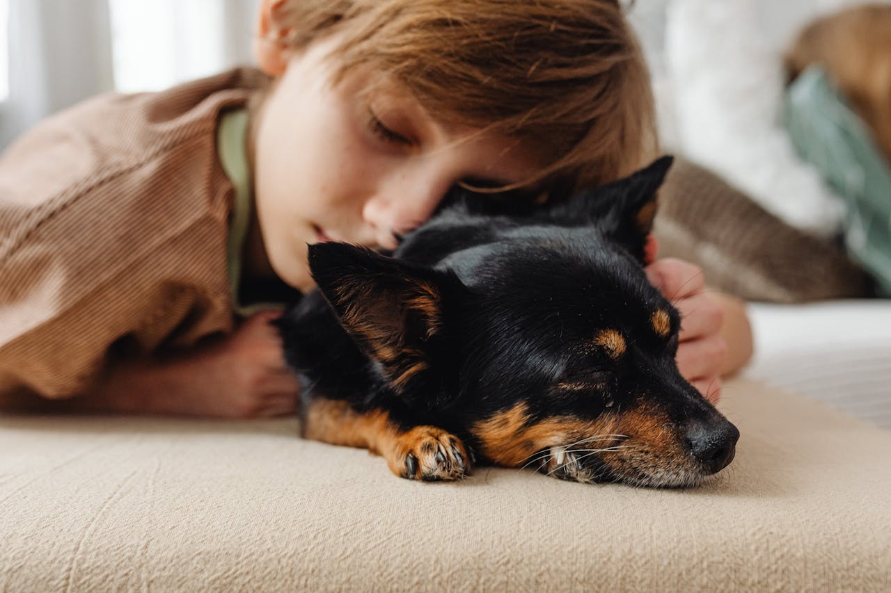 Helping Children Cope With the Death of a Dog: 6 Caring Ways