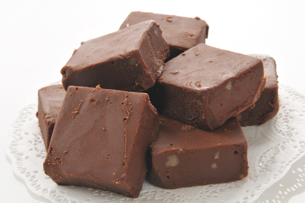 My Dog Ate Fudge: What Should I Do? (Vet-Reviewed)
