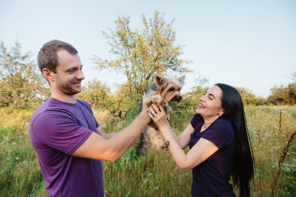 My Dog Doesn’t Like My Boyfriend, What Should I Do? 7 Vet-Approved Tips