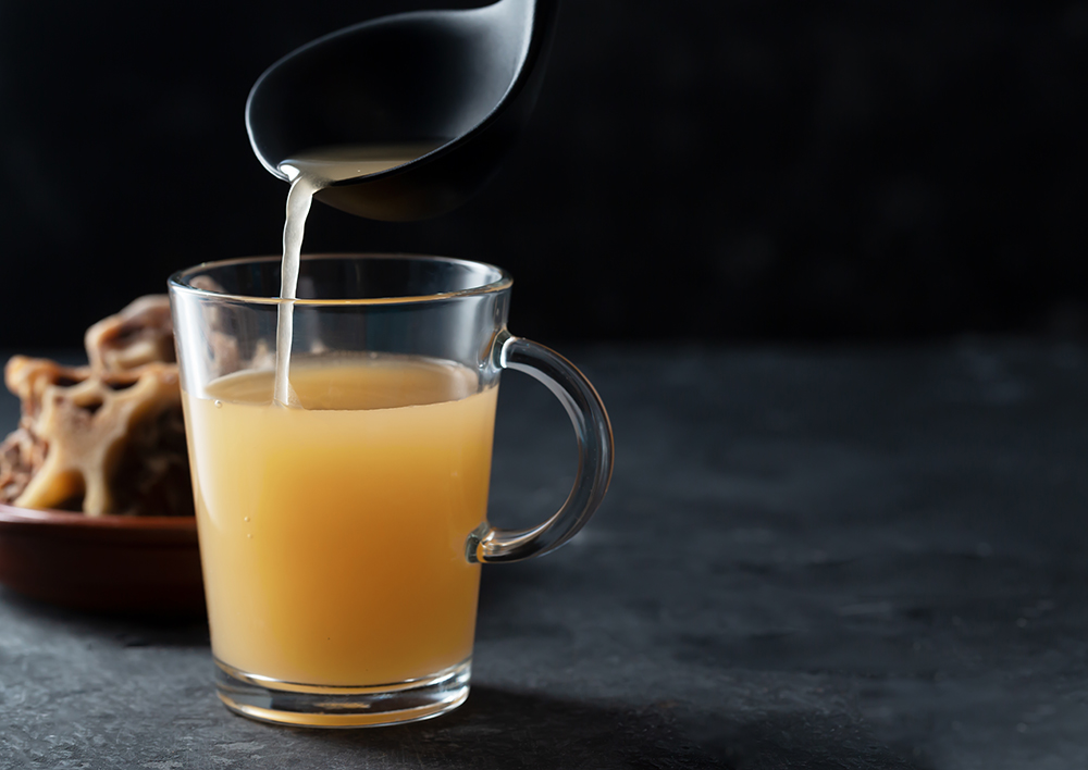How to Make Bone Broth for Dogs: 5 Vet-Approved Recipes