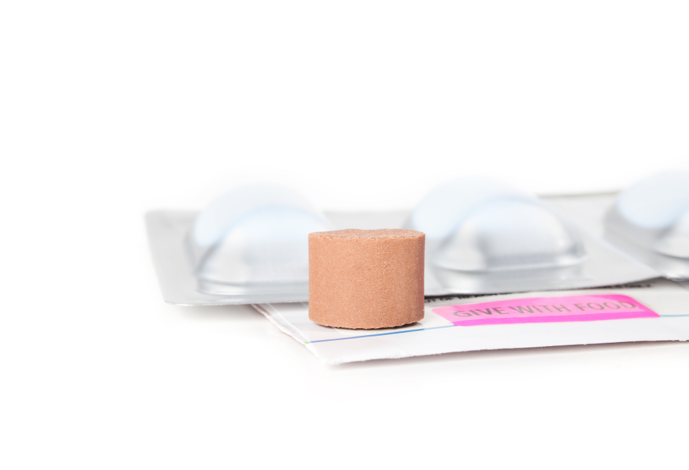 Dog Chew tablet or chewable dewormer for heartworms, hookworm, roundworm, tapeworm and whipworm