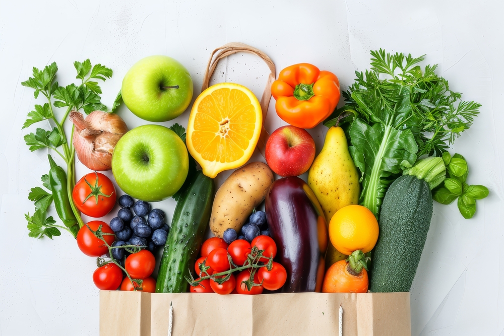 Should Dogs Eat the Rainbow? Vet-Reviewed Eating Tips for Canines