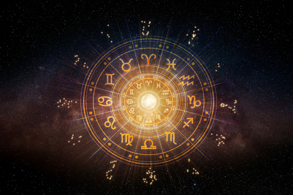 Do Dogs Have Zodiac Signs? Pet Horoscopes & Personality Traits